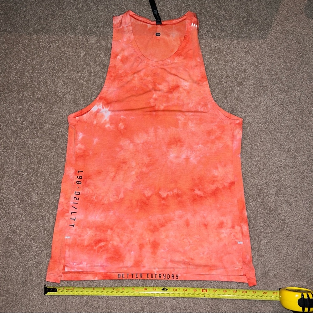Lululemon soft-material tie-dye tank top